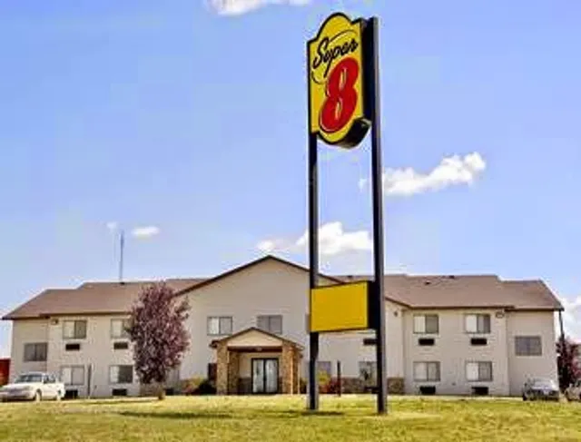 Super 8 Fosston