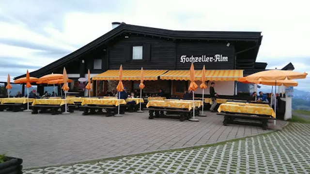 Hochzeller-Alm auf 1959 m