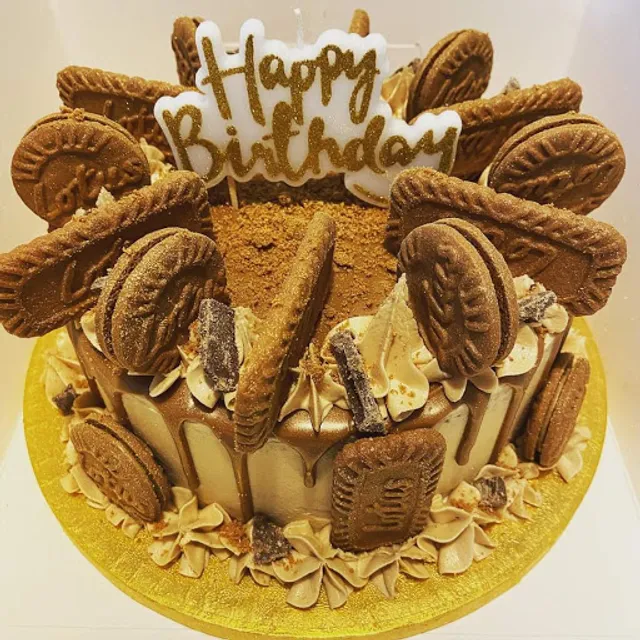 Josie Bakes Vegan Cakes