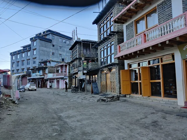 Hotel Buddha & Himalayans Restaurant