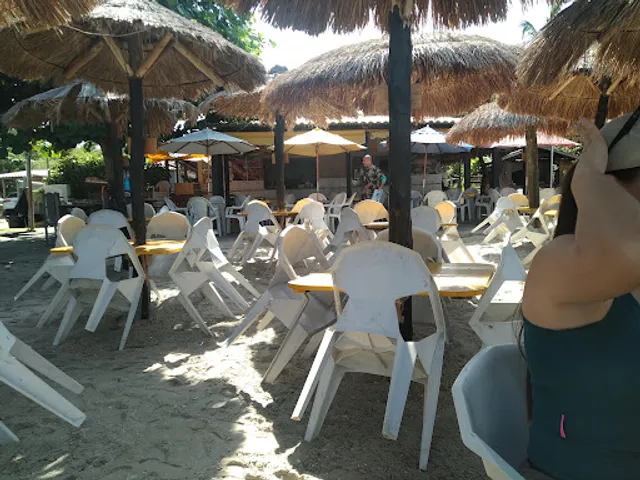 Restaurante nosso cantinho - ilha do japonês Cabo frio