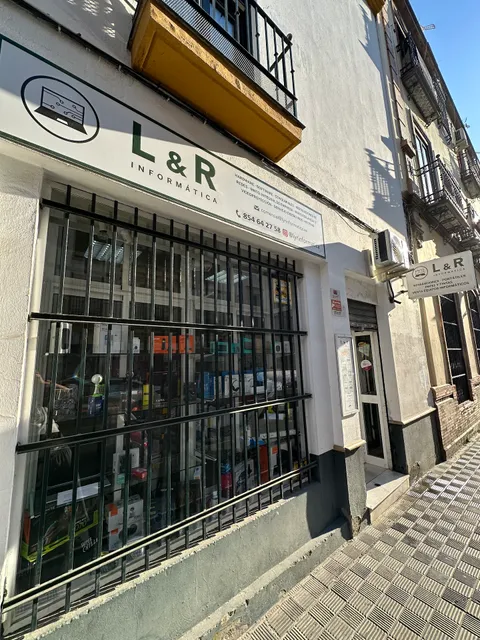 L&R Informatica Sevilla