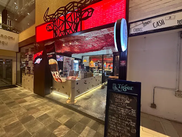 Mustmeat Silom - The Thai Butcher's Playground