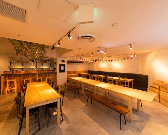 肉の溶岩グリル&横浜地野菜 H.B’s nest