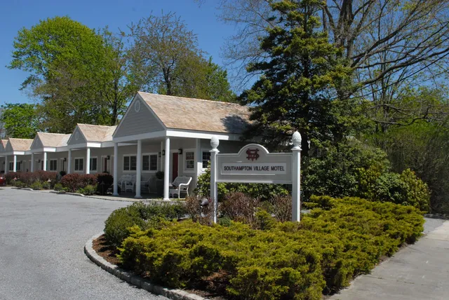 Southampton Village Motel