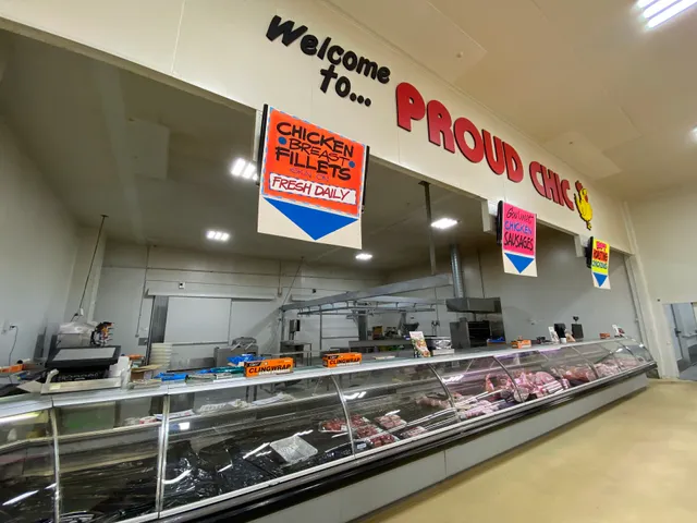 Proud Chic Mega Meats