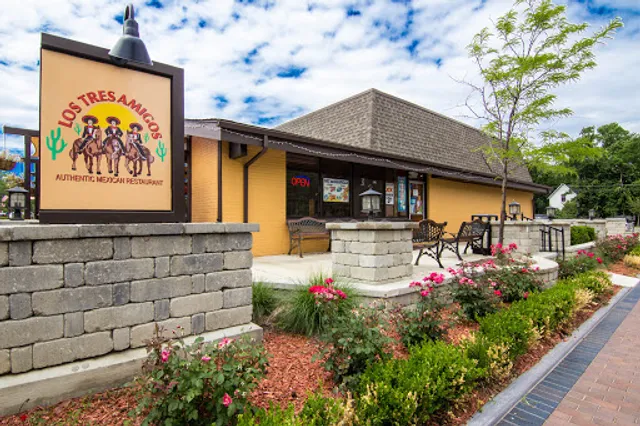 Los Tres Amigos Farmington