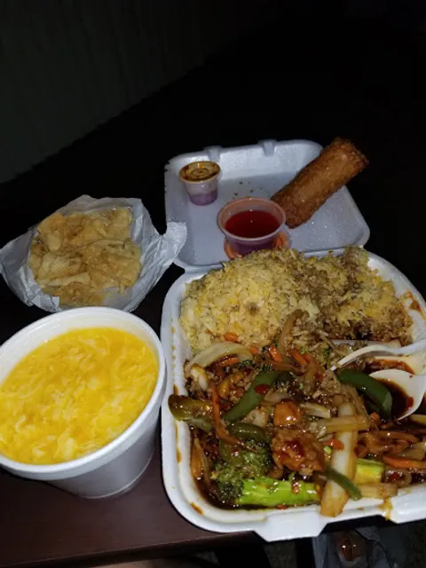 Egg Roll Kingdom Restaurant