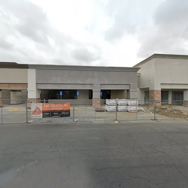 Village West Shopping Center