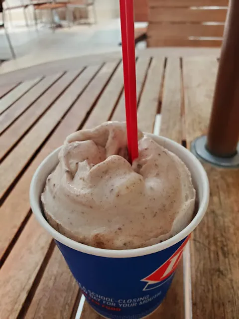 Dairy Queen (Treat)