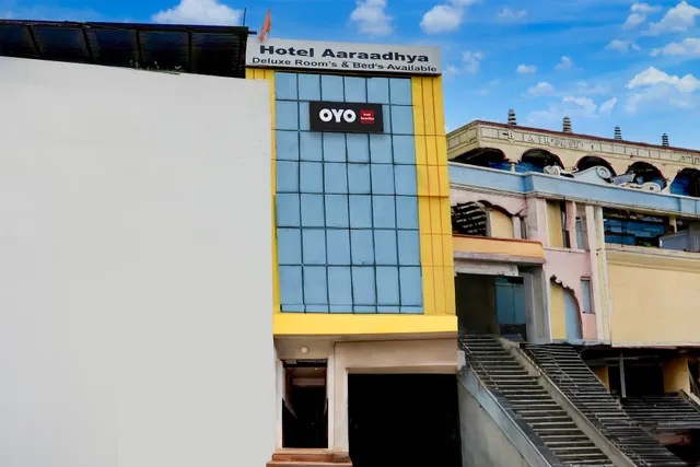 SPOT ON Hotel Aaraadhya Residency