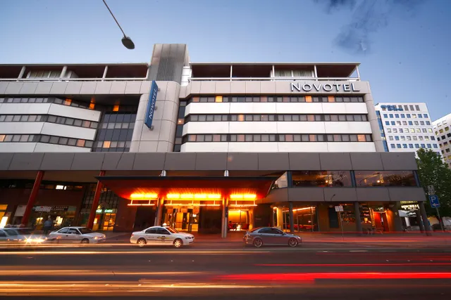 Novotel Canberra