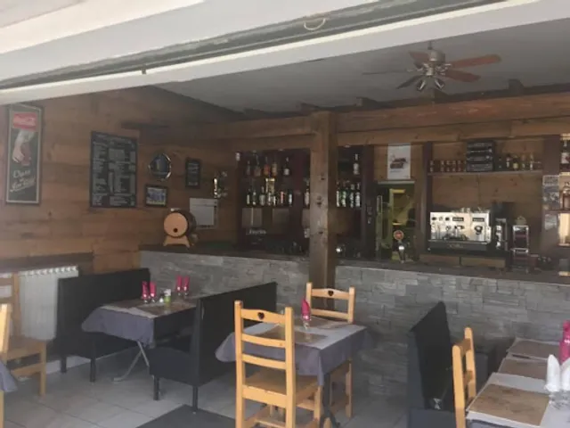 Au Coup De Coeur SARL