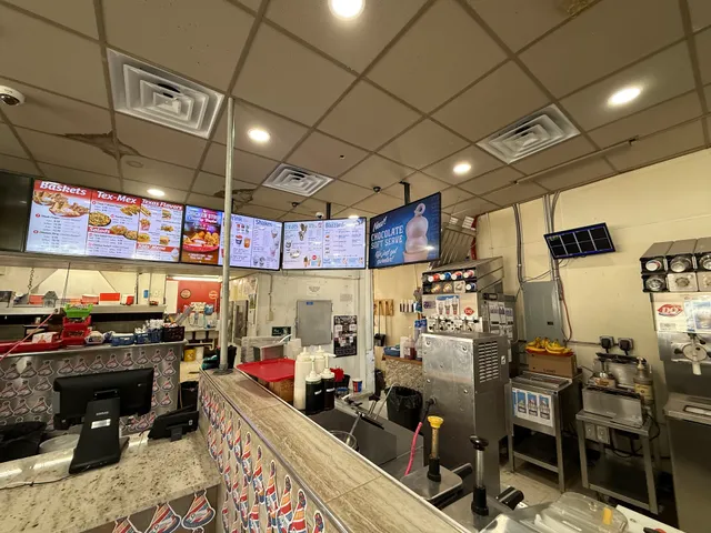 Dairy Queen (grill and chill)