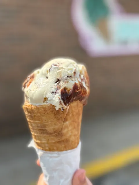 Mooney's Ice Cream Parlor