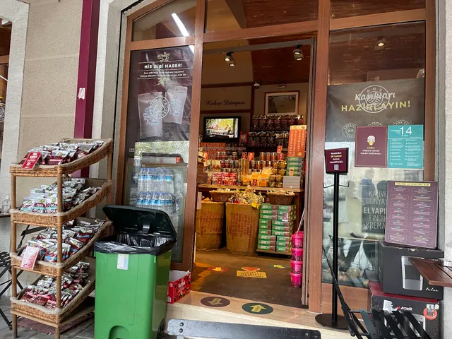 Kahve Dünyası - Eminönü