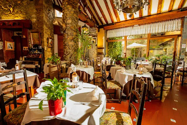 Restaurant traditionnel "Chez Planes"