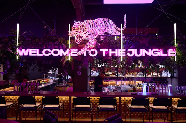Jungle 8