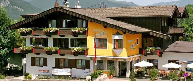 Noichl's Hotel Garni