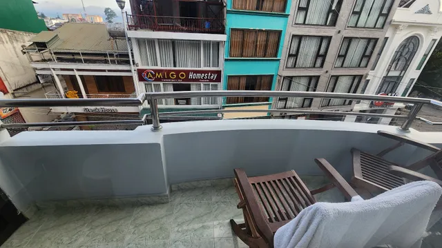 Khách sạn Trung Hà