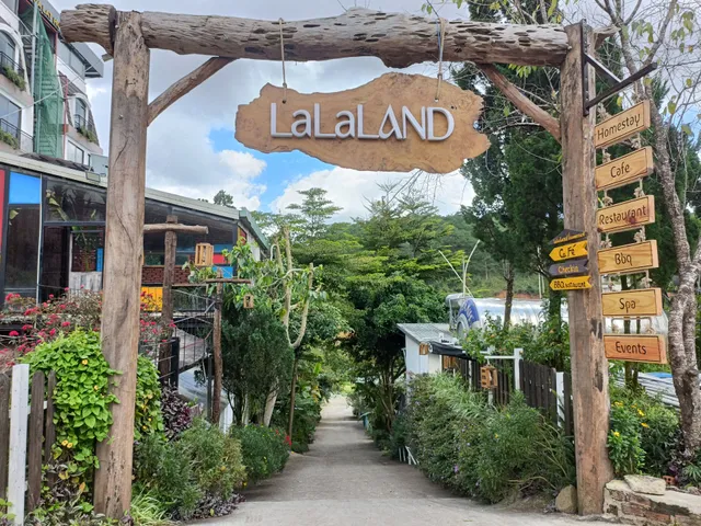 Lalaland Homestay