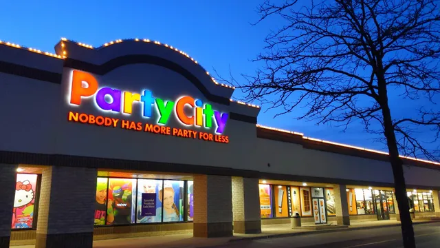 Otter Creek Shopping Center