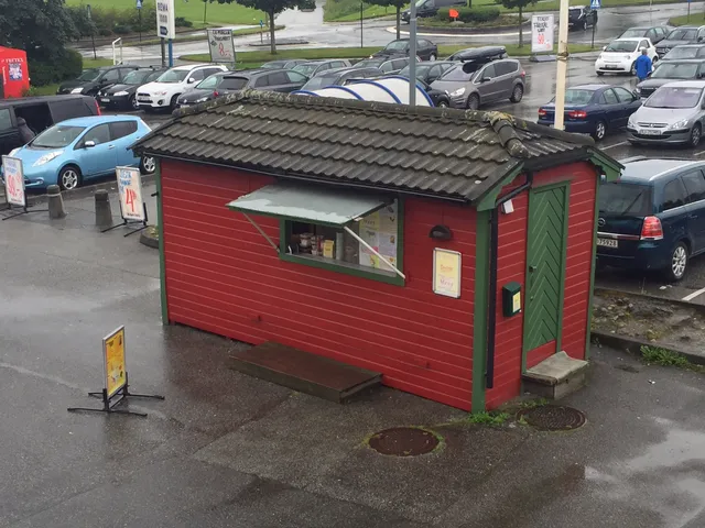 Sentrum Kinamat Take Away