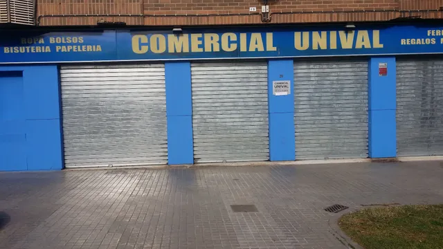 Comercial Unival