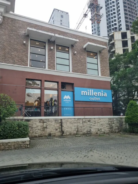 Millenia Outlet BSD