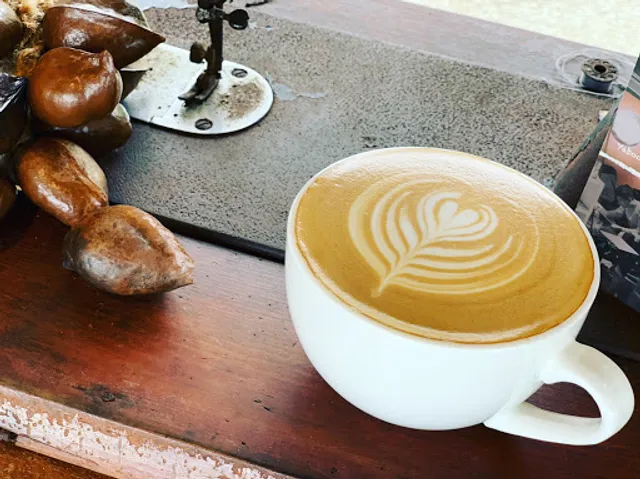 Tjuku cafe 啾咕咖啡 烏石港店（基本消費6歲以上每人1杯飲品，甜點不算）