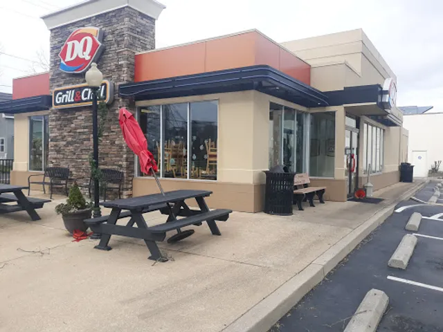 Dairy Queen Grill & Chill