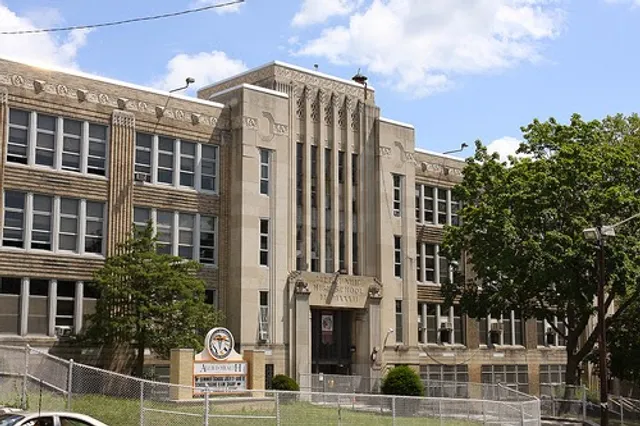 Weequahic High School