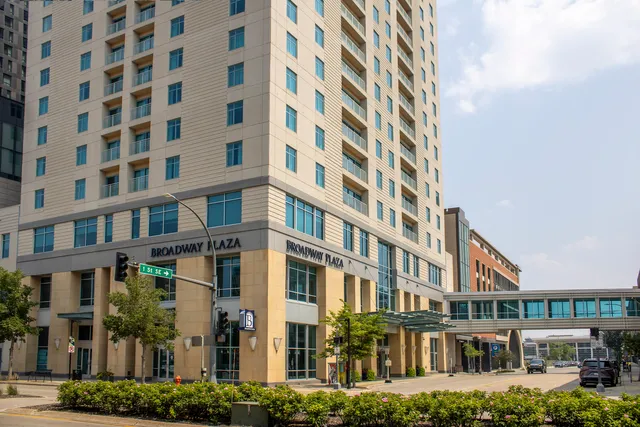 Broadway Plaza