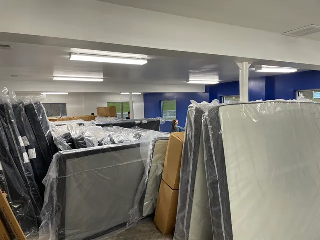 BoxDrop Maysville-Furniture & Mattress