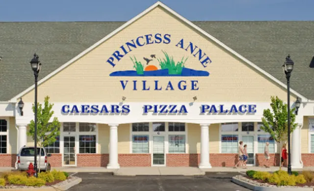 Caesar's Pizza Palace