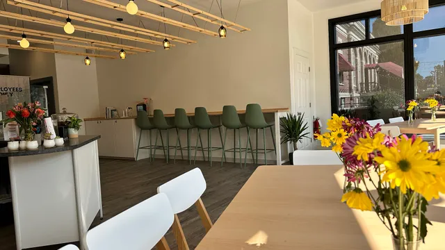 Hometown Poke & Bubble Tea