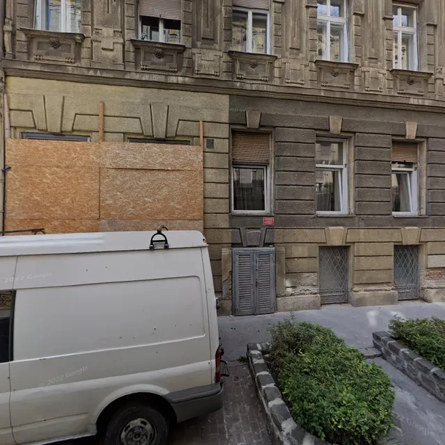 Eastern Station Backpackers