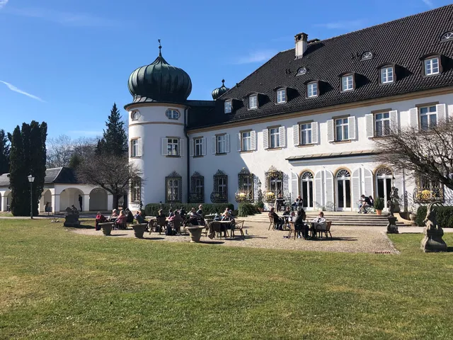 Schlosscafé Höhenried