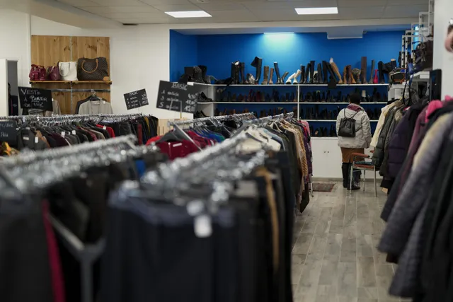 Le Relais, la Boutique Paris 15 (Réseau Ding Fring)