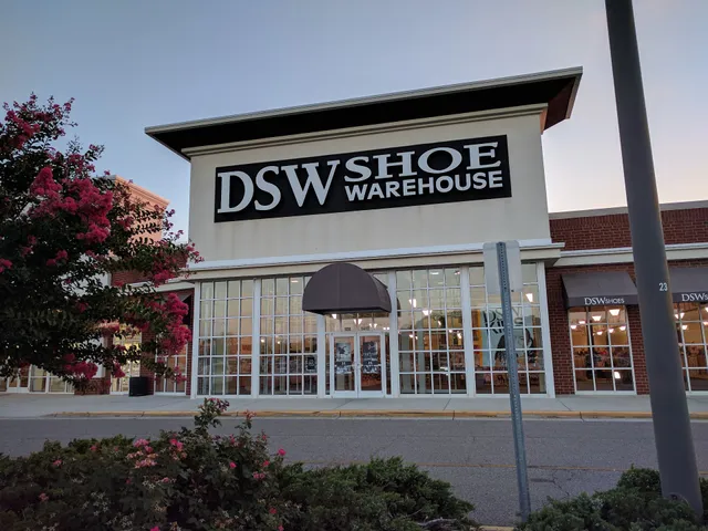 DSW Designer Shoe Warehouse