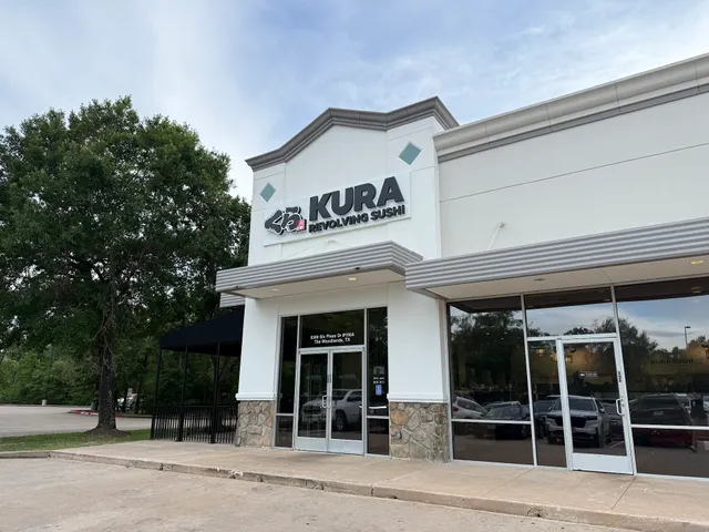 Kura Revolving Sushi Bar