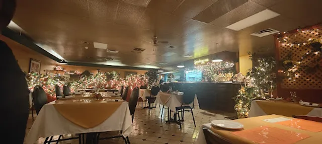 Speekezzies Cafe & Wine Bar