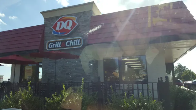 Dairy Queen Grill & Chill