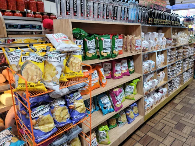 Sal, Kris & Charlie's Deli