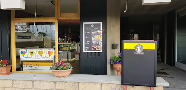 Piccolo Bar, Food, Cocktails and Lounge bar