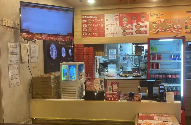 Pizza Hut Damansara Damai