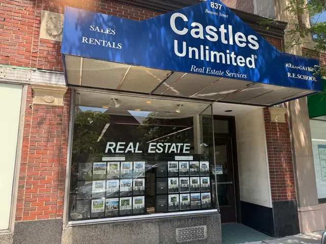 Castles Unlimited Luxury - Brokered by eXp Realty