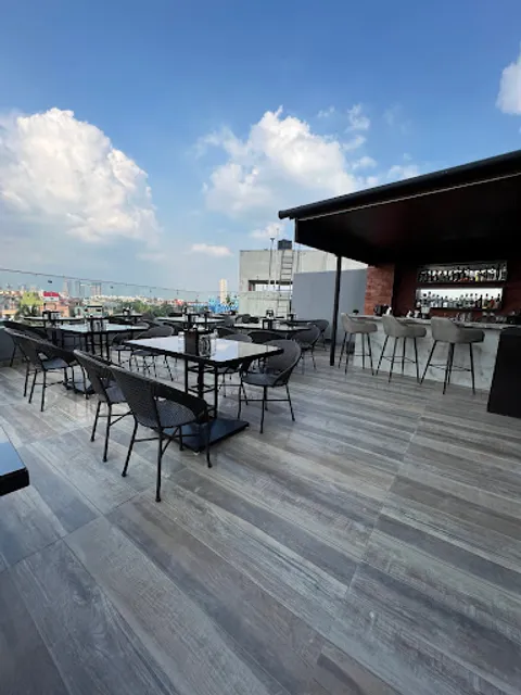 Downtown Kitchen & Bar