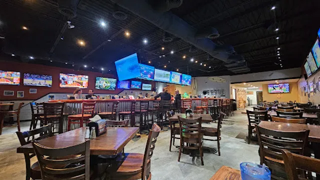 Chicho's Pizza Town Center