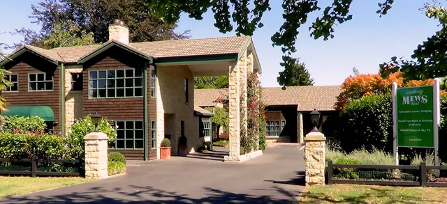 Cambridge Mews